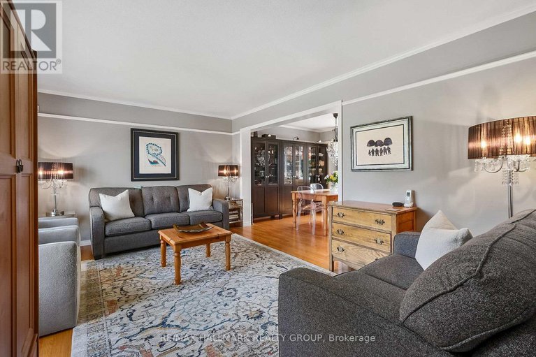 28610076/1352-baden-avenue/emerald-woodssawmill-creek/ottawa/ontario/K1T1V7_5