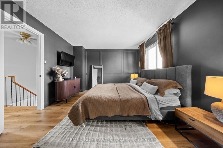 29576732/567-latour-crescent/fallingbrookgardenway-south/ottawa/ontario/K4A1P3_24