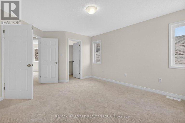 29666463/131-beaumont-avenue/town-of-rockland/clarence-rockland/ontario/K4K1R7_21