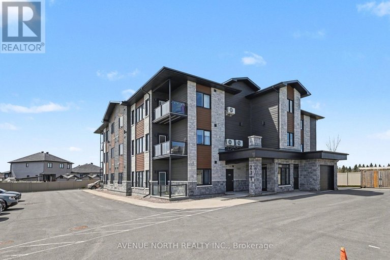 29673883/102-271-belfort-street/embrun/russell/ontario/K0A1W0_2