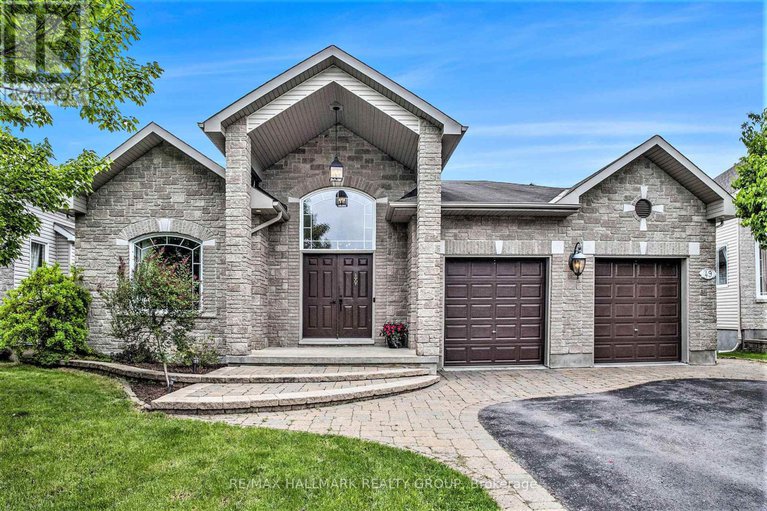 28365245/49-de-la-rive-promenade/embrun/russell/ontario/K0A1W0_1