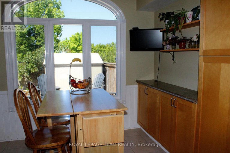 28874350/19-locheland-crescent/barrhaven-east/ottawa/ontario/K2G6H2_18