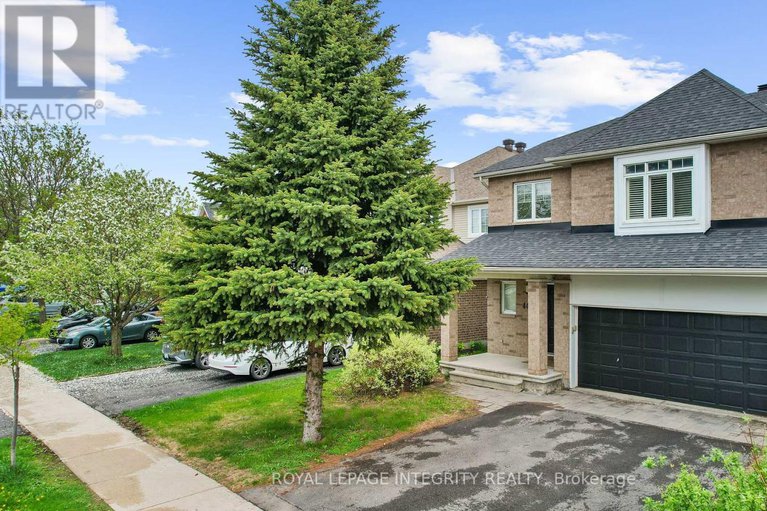 28586638/4463-shoreline-drive/riverside-southgloucester-glen/ottawa/ontario/K1V1R7_2