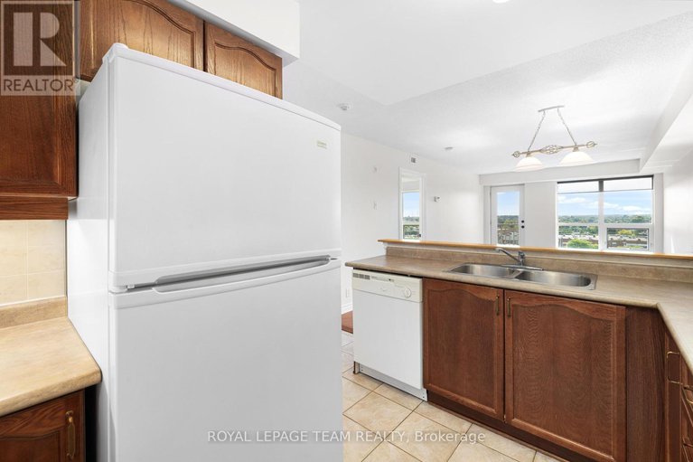 28873620/901-120-grant-carman-drive/borden-farmstewart-farmcarleton-heightsparkwood-hills/ottawa/ontario/K2E1C8_9