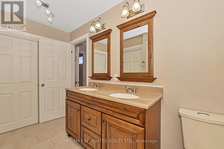 28655117/101-carterfarm-crescent/huntley-ward-south-west/ottawa/ontario/K0A1L0_23