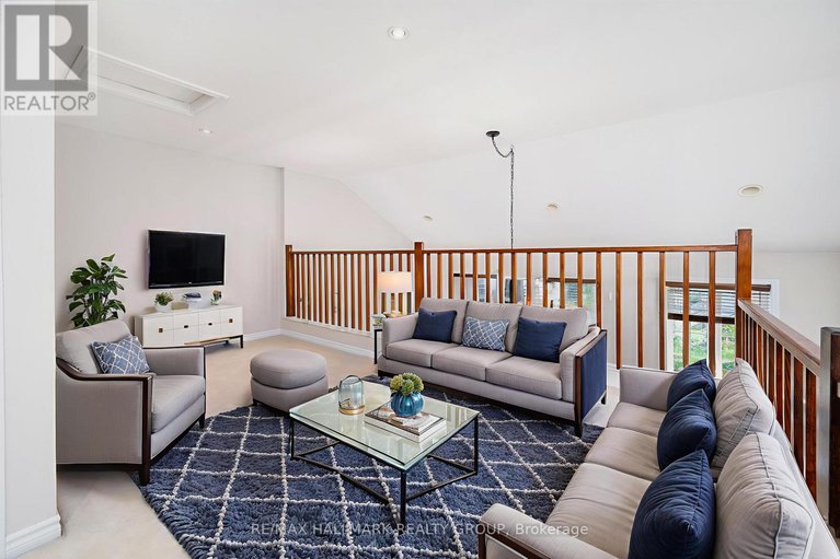 29028074/39-hawkstone-gate/beaverbrook/ottawa/ontario/K2K0A3_20