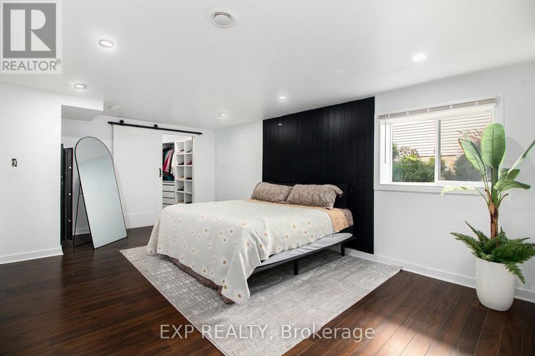 29033122/234-sandra-crescent/town-of-rockland/clarence-rockland/ontario/K4K1R6_13