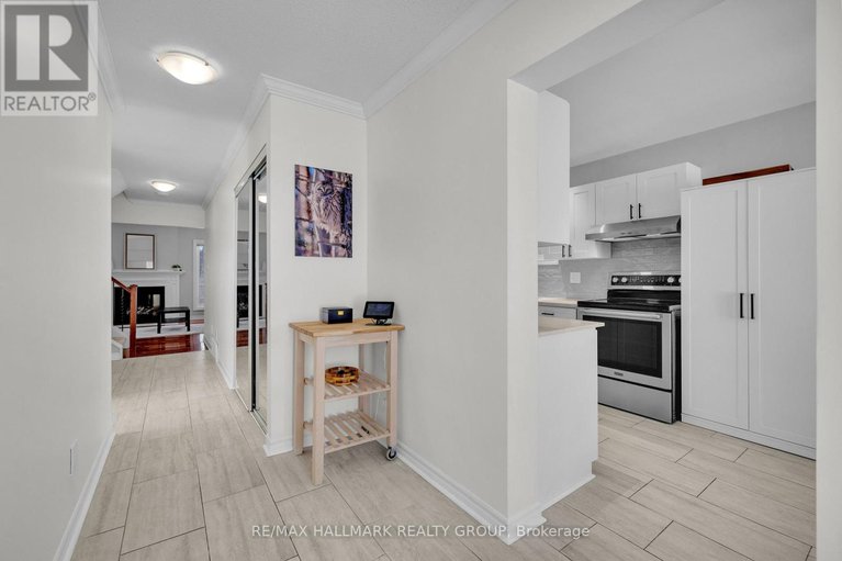 29397624/17-glenmoriston-avenue/glencairnhazeldean/ottawa/ontario/K2L2S3_3