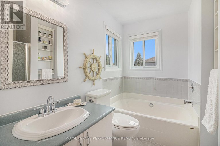 28727243/887-bideford-street/fallingbrookridgemount/ottawa/ontario/K4A2C4_22