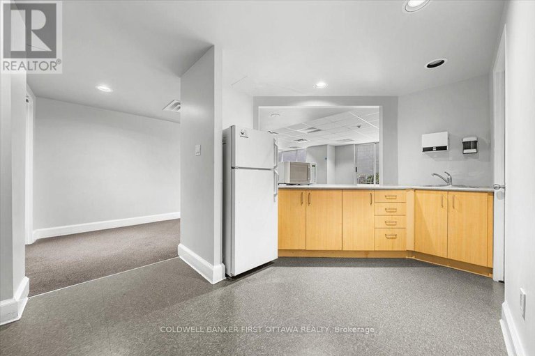 28984789/1108-134-york-street/lower-townbyward-market/ottawa/ontario/K1N1K8_29