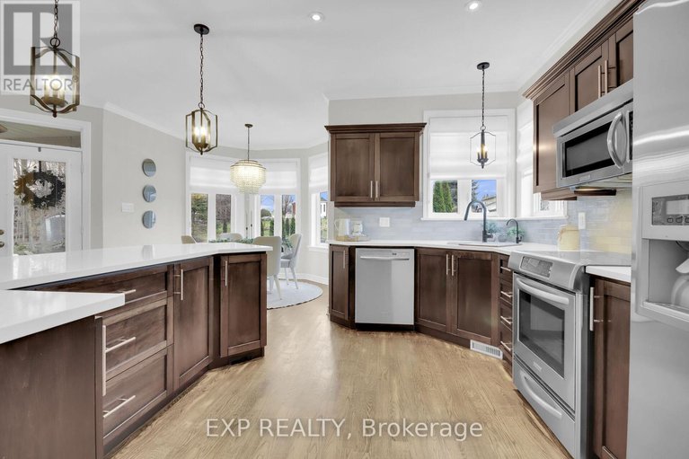 28354672/6654-stillwood-drive/north-gower/ottawa/ontario/K0A2T0_12