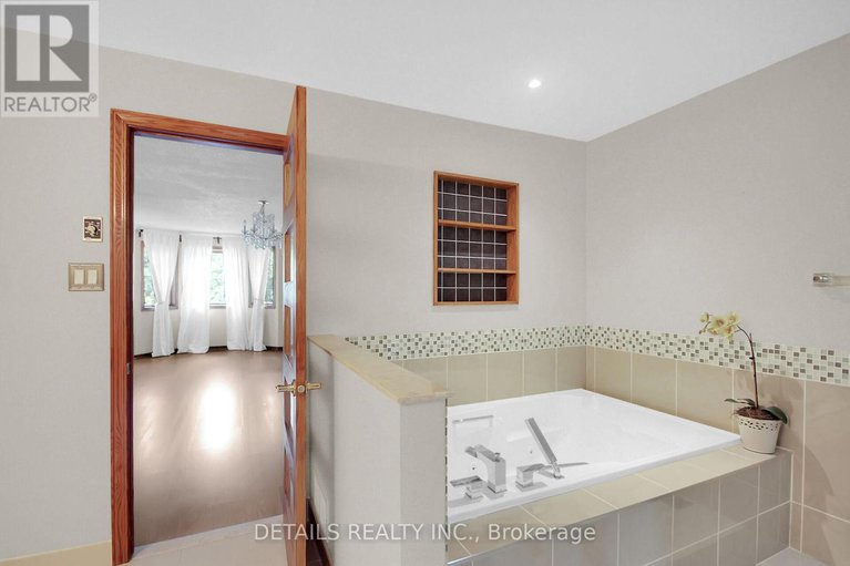 28573377/1341-shylo-crescent/manotick-east-to-manotick-station/ottawa/ontario/K4M1B7_30