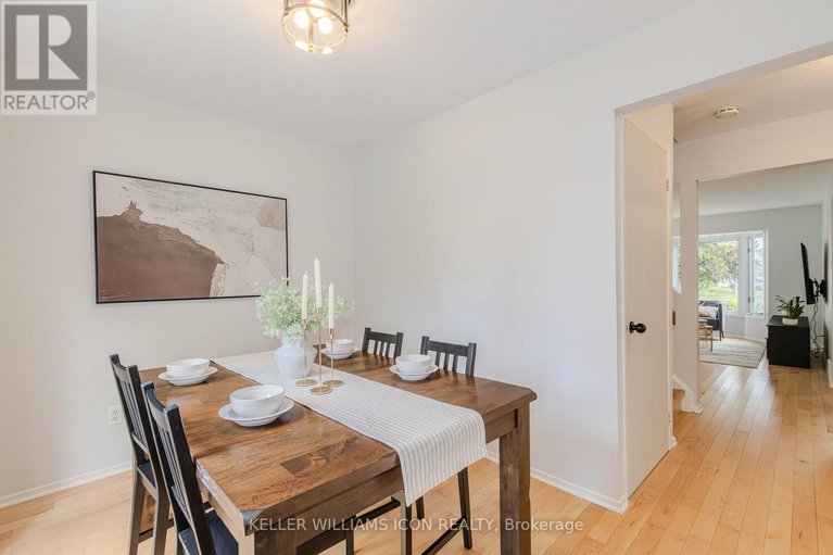 29052695/30-turret-court/glencairnhazeldean/ottawa/ontario/K2L2L1_16