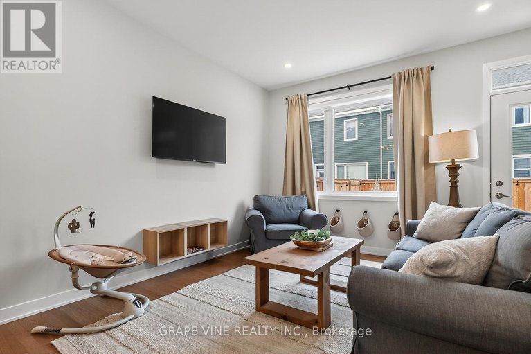 29145607/2005-postilion-street/btwn-franktown-rd-fallowfield-rd/ottawa/ontario/K0A2Z0_10