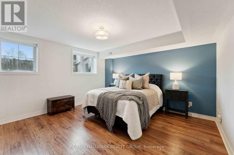 28421712/293a-titanium-private/convent-glen-north/ottawa/ontario/K1C0A5_17