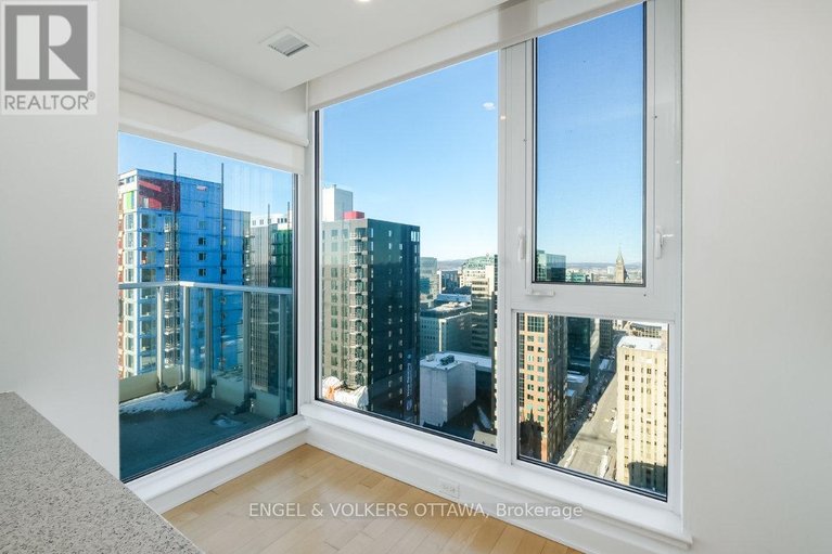 29456144/2401-179-metcalfe-street/ottawa-centre/ottawa/ontario/K2P1P7_18