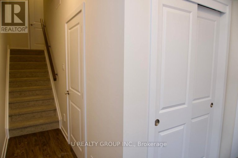 29123490/640-corporal-private/blossom-parkkemp-parkfindlay-creek/ottawa/ontario/K1X0M7_3