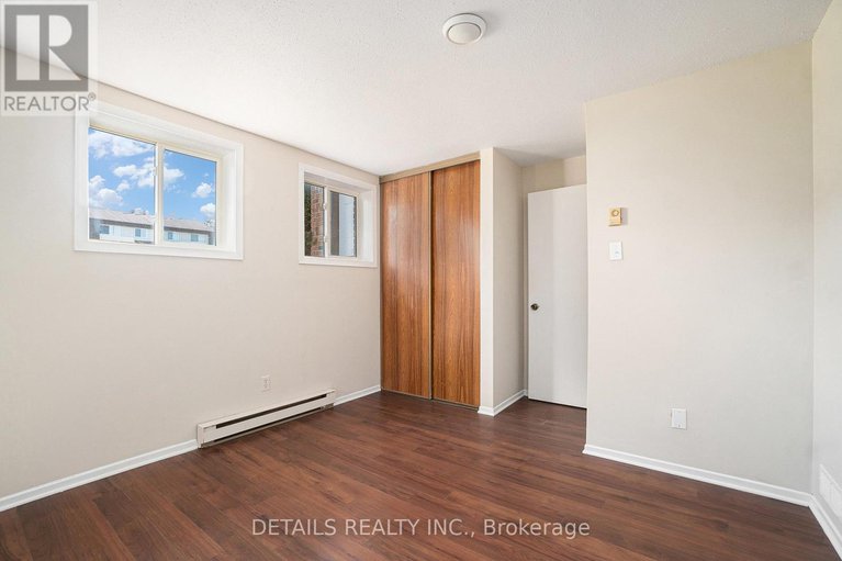 28238202/5d-forester-crescent/westcliffe-estates/ottawa/ontario/K2H8Y1_24