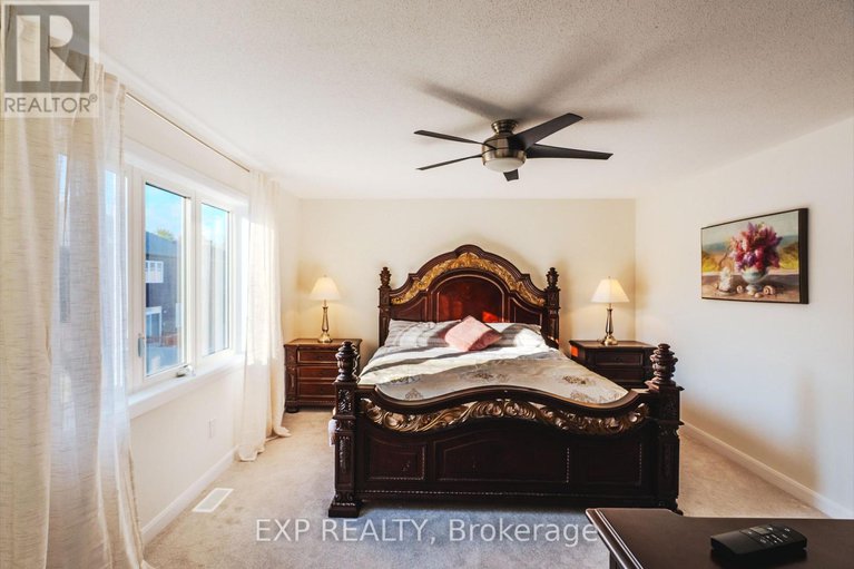 28597121/818-cappamore-drive/half-moon-bay/ottawa/ontario/K2J6V6_33