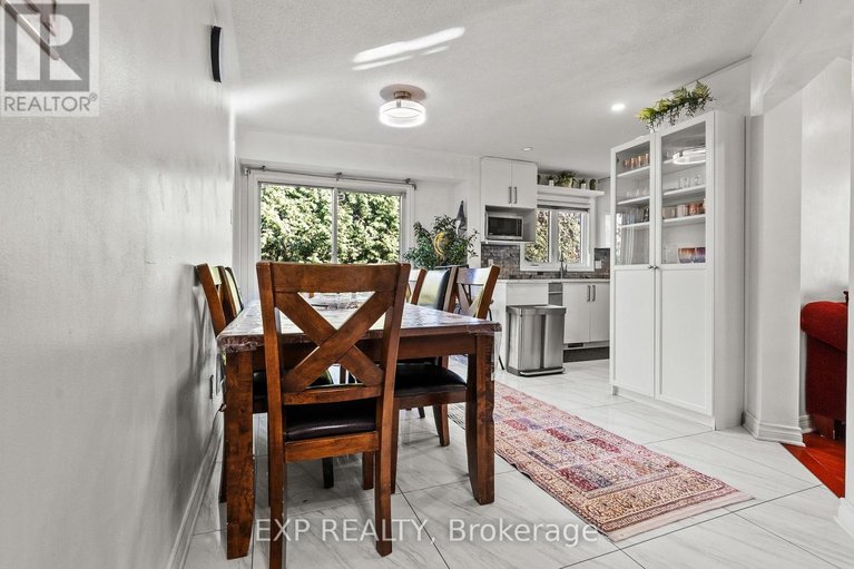 29638664/1582-blohm-drive/hunt-club-park/ottawa/ontario/K1G5K4_13