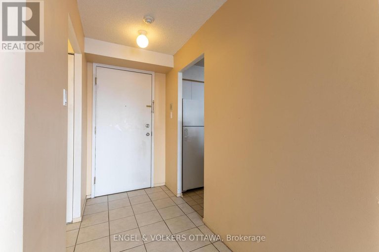 27858668/824-1025-grenon-avenue/fairfield-heights/ottawa/ontario/K2B8S5_11
