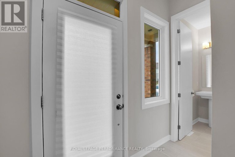28900930/94-pizzicato-street/mer-bleuebradley-estatesanderson-park/ottawa/ontario/K1W0E1_6