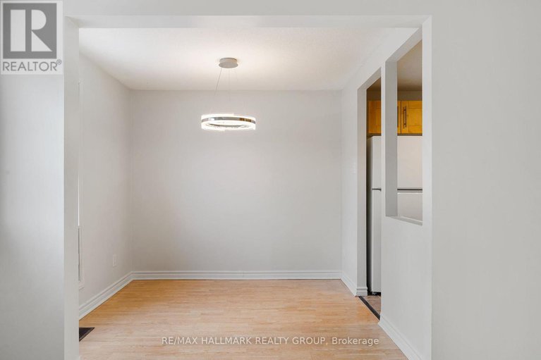 29385711/75-1348-bethamy-lane/beacon-hill-south/ottawa/ontario/K1J8P4_9