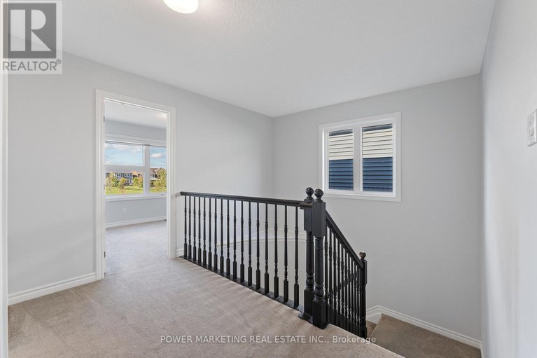 29041000/815-henslows-circle/avalon-west/ottawa/ontario/K4A5H6_15