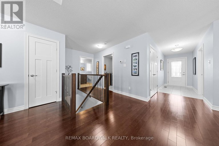 29641408/211-mckenny-street/mississippi-mills-ramsay-twp/mississippi-mills/ontario/K0A1A0_8