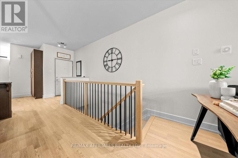 28756079/3-23-bergeron-private/chapel-hill/ottawa/ontario/K1C0C2_17