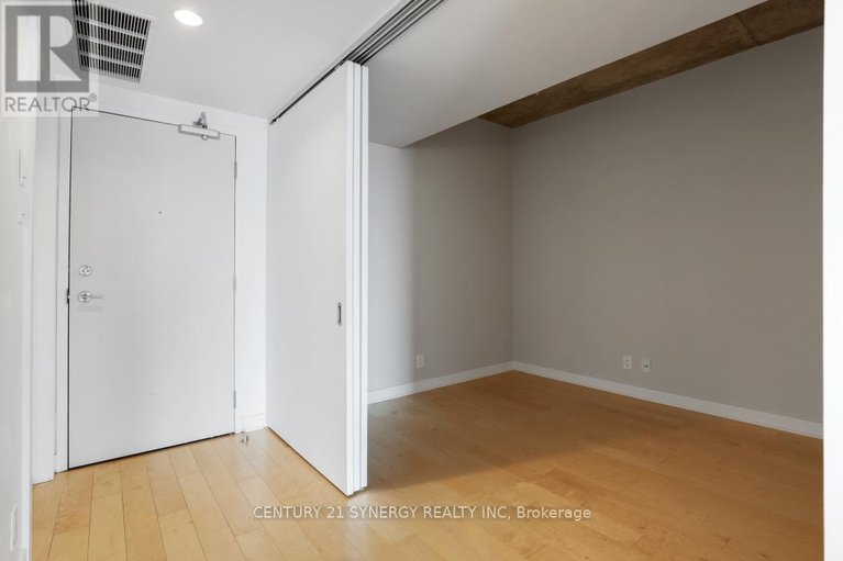 29566277/633-340-mcleod-street/ottawa-centre/ottawa/ontario/K2P1A4_8