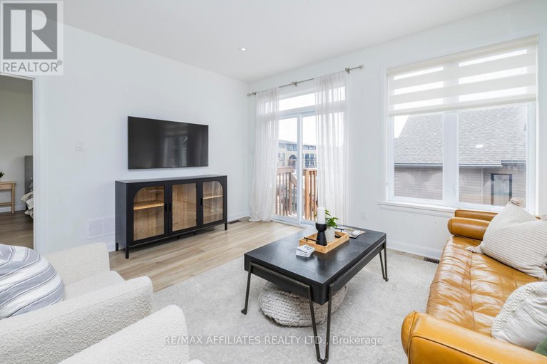 28611360/20-elmer-west-street/almonte/mississippi-mills/ontario/K0A1A0_16