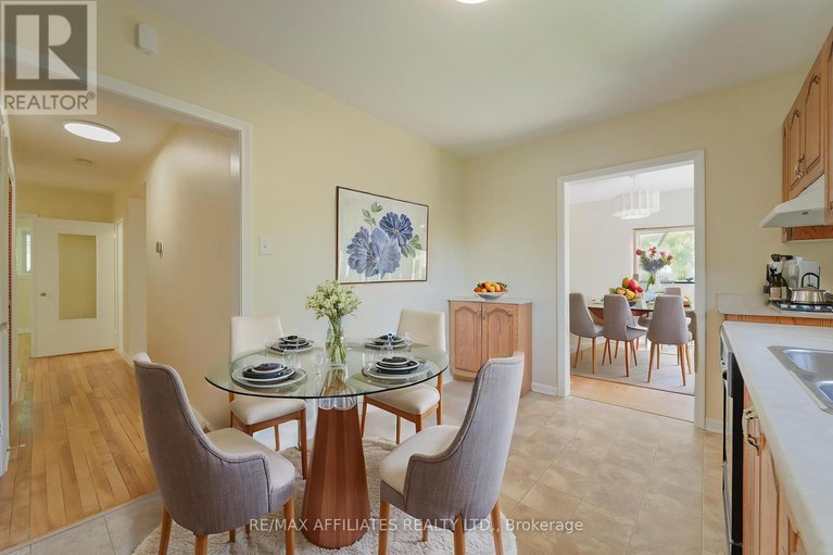 28513866/536-browning-avenue/riverview-park/ottawa/ontario/K1G0T4_19