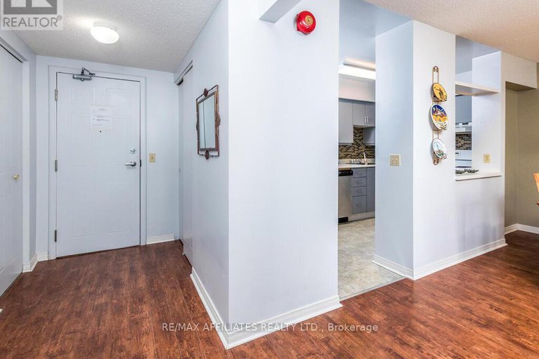 28469653/230-848-seyton-drive/westcliffe-estates/ottawa/ontario/K2H9G6_10