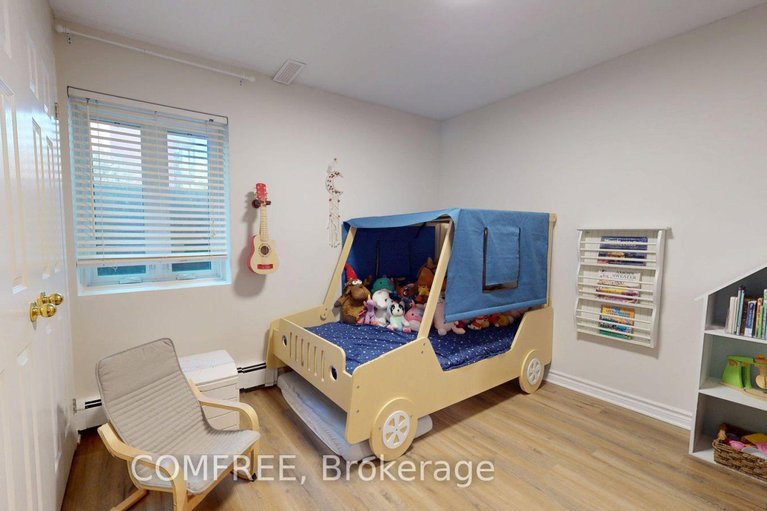 28884513/100-23-blue-moon-private/manor-park/ottawa/ontario/K1K4K5_18