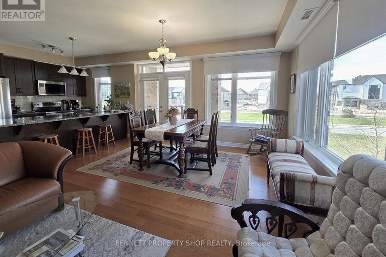 29688012/204-310-jatoba-private/emerald-meadowstrailwest/ottawa/ontario/K2V0E7_8