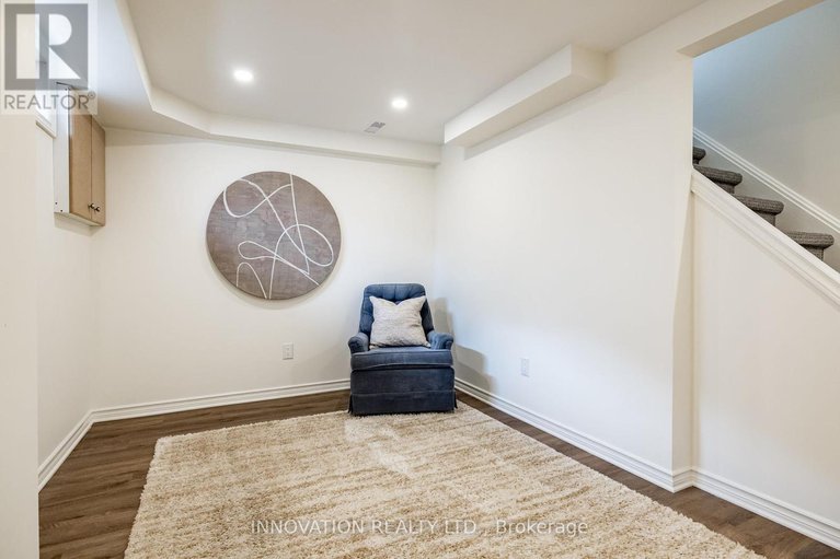 28758327/70-274-woodfield-drive/tanglewood/ottawa/ontario/K2G3W9_24