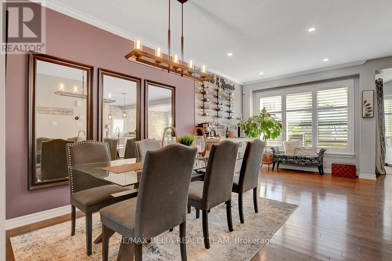 28863852/1916-montmere-avenue/notting-hillsummerside/ottawa/ontario/K4A0E7_4