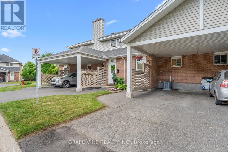 28499106/43-bentbrook-crescent/heritage-park/ottawa/ontario/K2J3Y1_2