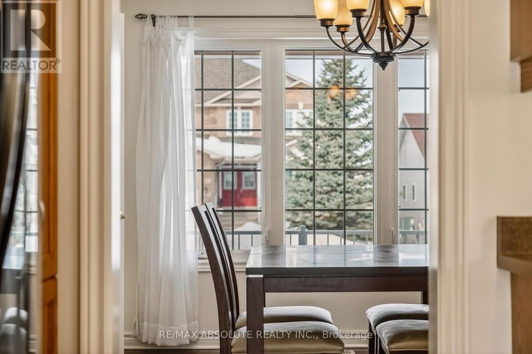 29431379/192-fairbairn-bros-street/almonte/mississippi-mills/ontario/K1A0A1_12