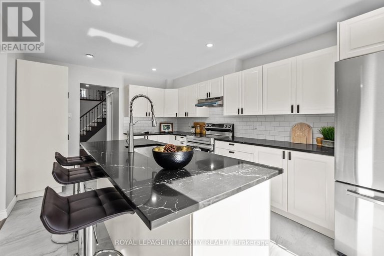 28975447/83-saddle-crescent/hunt-club-park/ottawa/ontario/K1G5L3_16