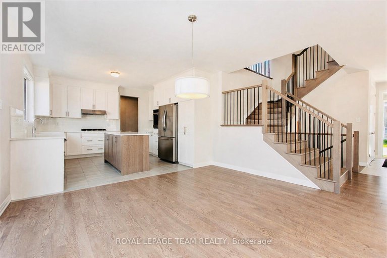 29462511/389-appalachian-circle/half-moon-bay/ottawa/ontario/K2J6X3_9