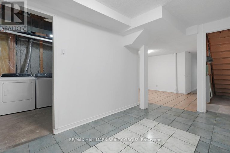28226877/97-forestglade-crescent/hunt-club-park/ottawa/ontario/K1G6A6_25