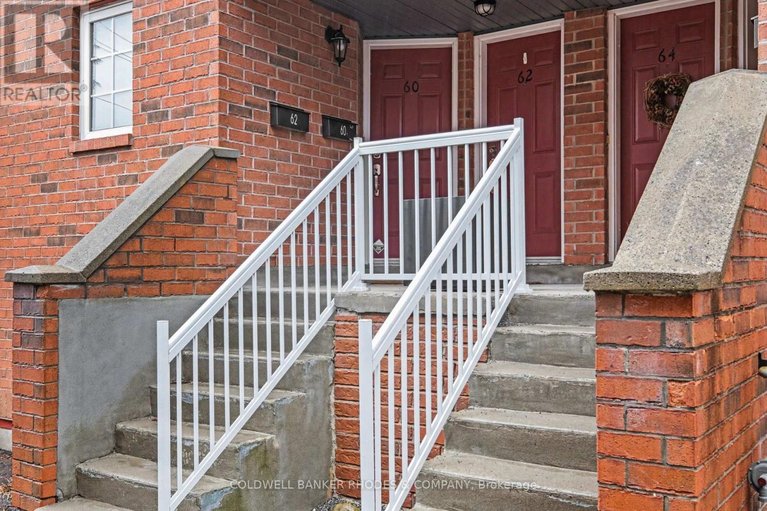 29606352/60-mayflower-private/woodroffe/ottawa/ontario/K2B0A2_2