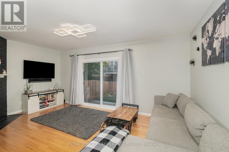 28939835/10-1150-chimney-hill-way/beacon-hill-south/ottawa/ontario/K1J8Z8_5