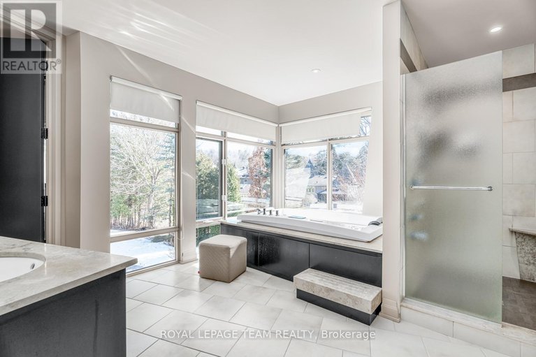 28315914/37-rothwell-drive/rothwell-heights/ottawa/ontario/K1J7G5_25