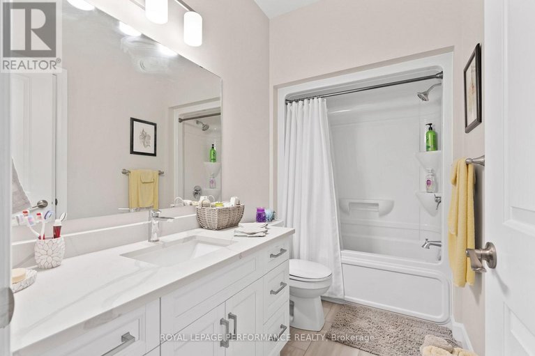 29626647/42-forrester-way/long-sault/south-stormont/ontario/K0C1P0_26