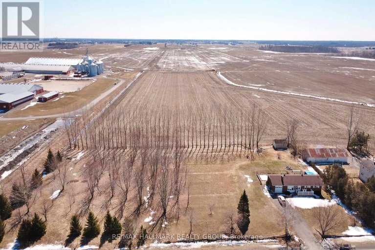 29530711/6151-malakoff-road/rideau-twp-south-to-roger-stevens-drive/ottawa/ontario/K0A2Z0_36