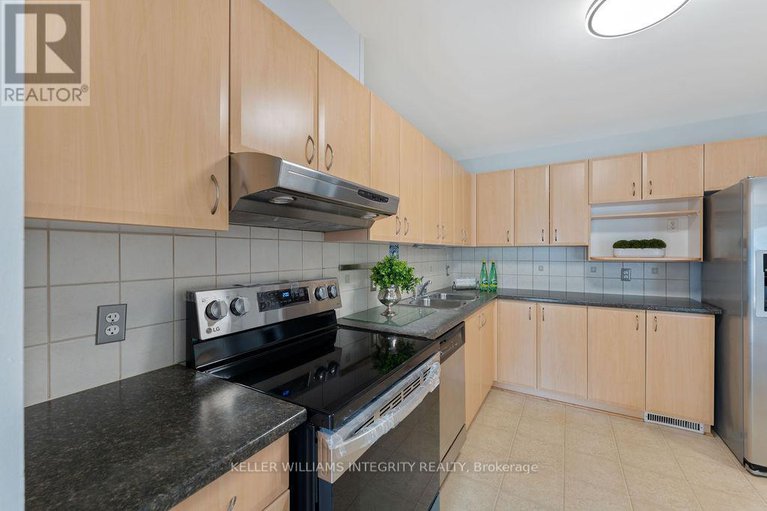 28485632/164-sorento-street/strandherd/ottawa/ontario/K2J0B4_13