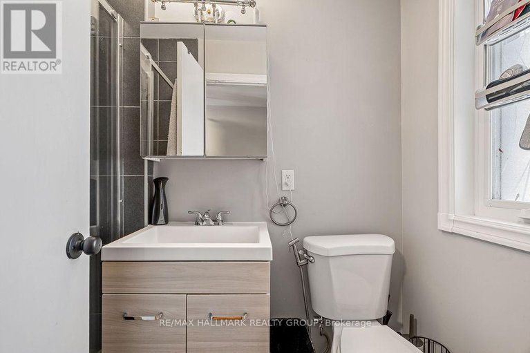 29654523/217-dovercourt-avenue/westborohampton-park/ottawa/ontario/K1Z7H3_36